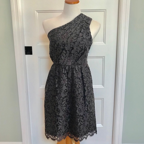 Shoshanna Dresses & Skirts - Shoshanna Gray Lace Dress